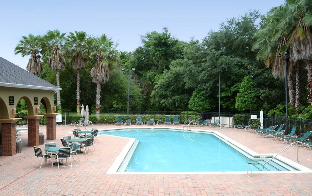 Buckingham Estates Community Pool